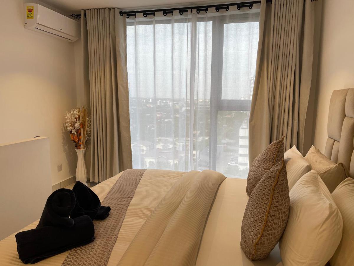The Lennox Luxury Suites & Apartments Accra Esterno foto