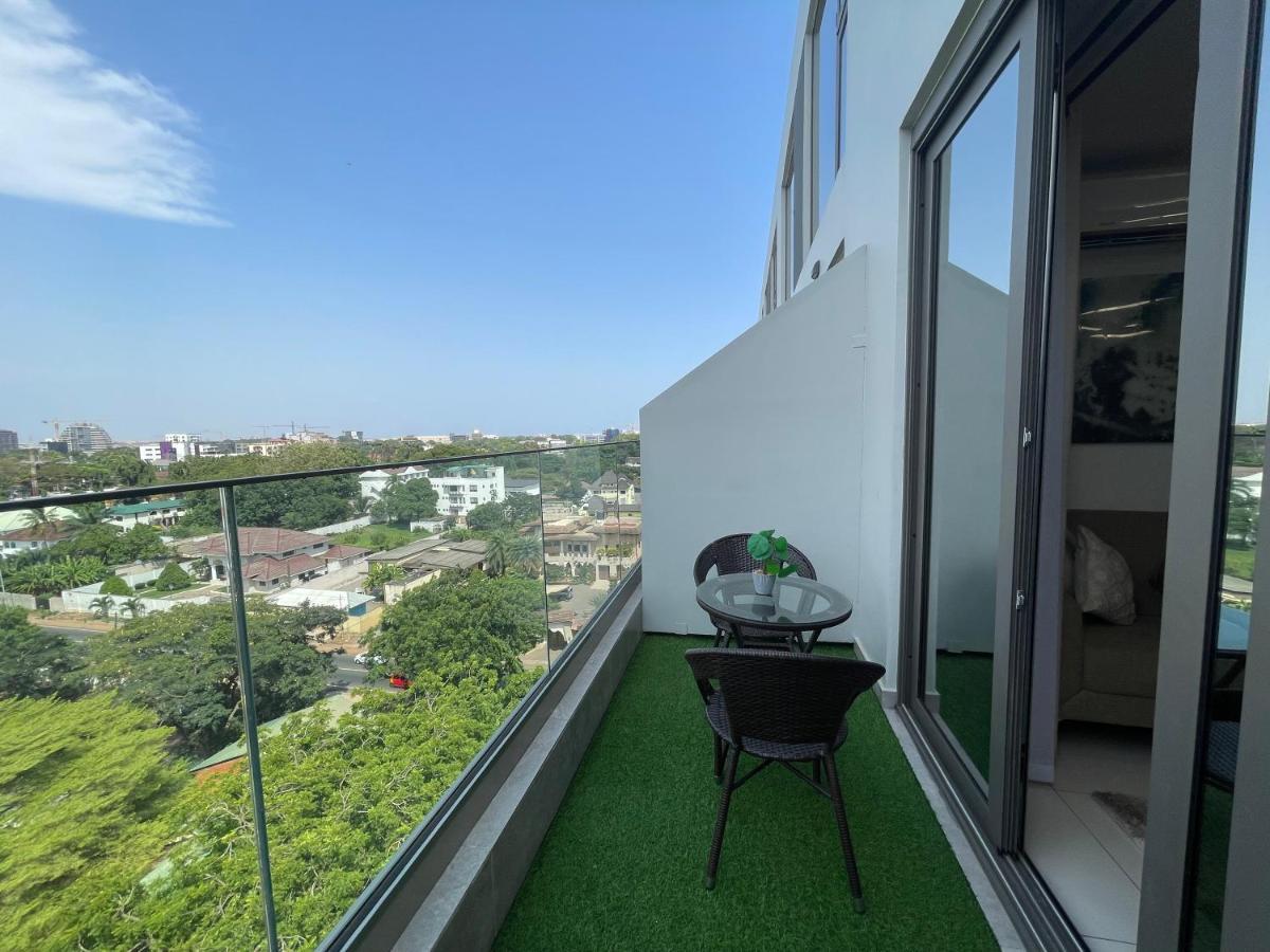 The Lennox Luxury Suites & Apartments Accra Esterno foto